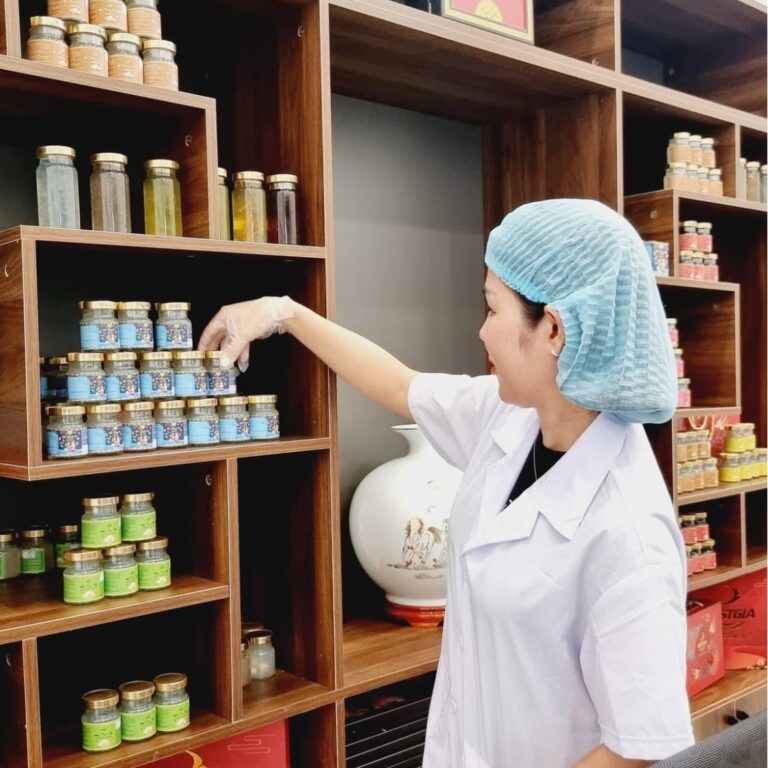 Các Sản Phẩm Yến Chưng Nguyên Chất NestGia