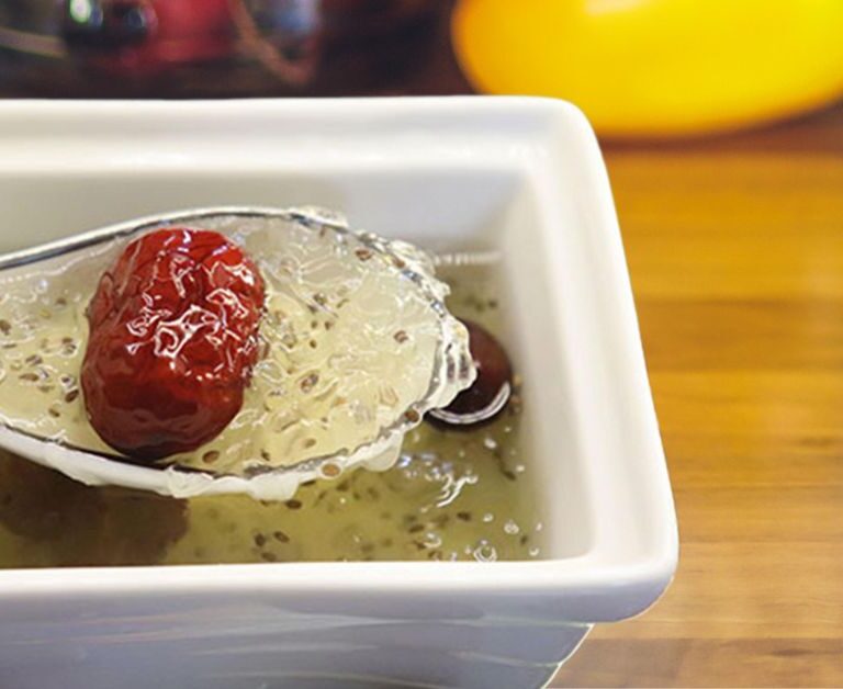 cách chưng yến đường phèn táo đỏ hạt chia