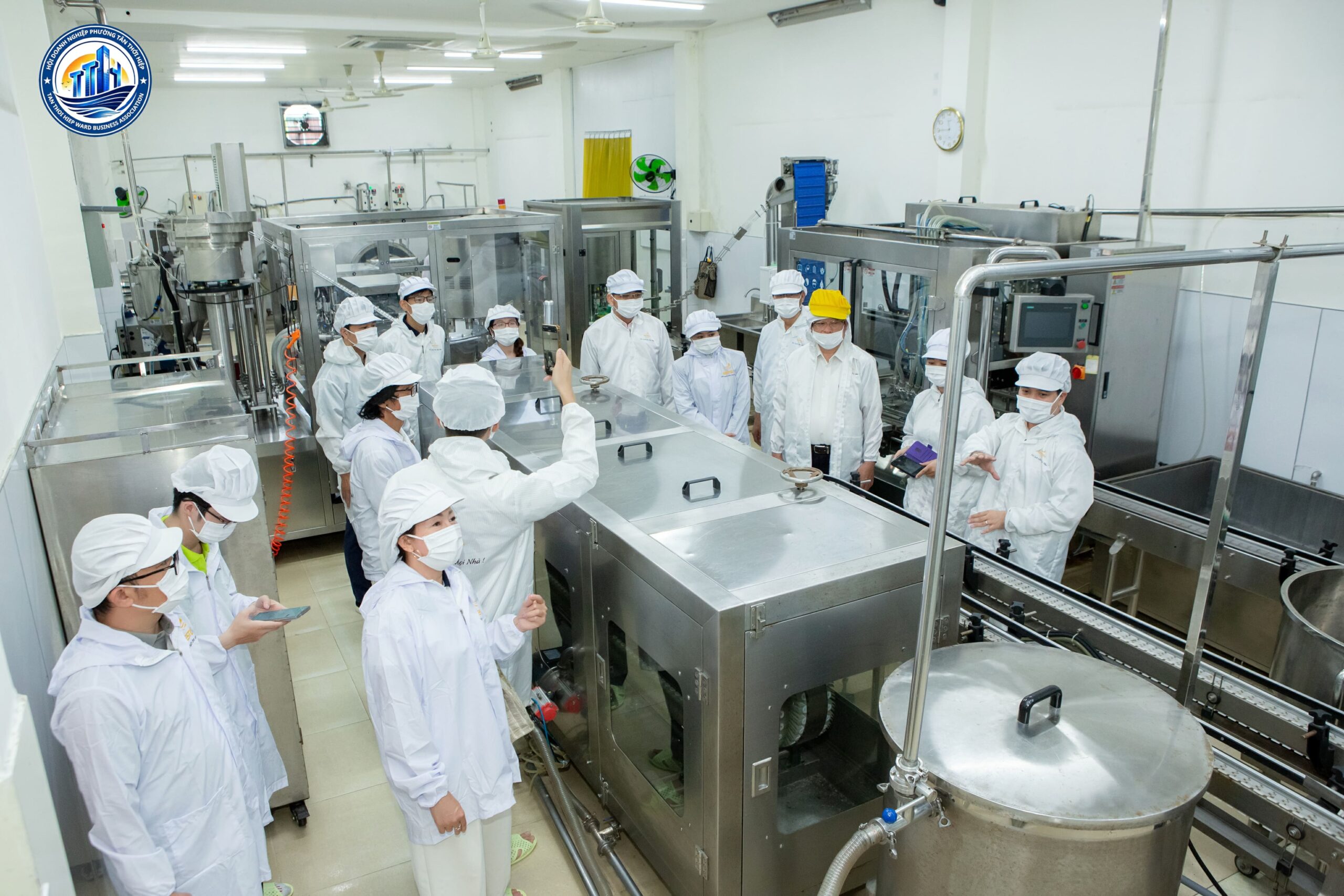 Đoàn Doanh nghiệp tham quan quy trình sản xuất đạt chuẩn quốc tế ISO & FDA của Nhà máy NestGia Đoàn Doanh nghiệp tham quan quy trình sản xuất đạt chuẩn quốc tế ISO & FDA của Nhà máy NestGia
